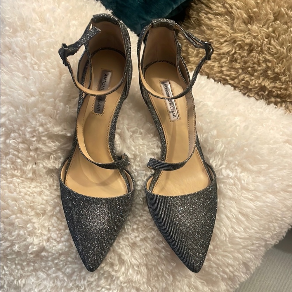 ANTONIO MELANI Black Heels Elegant Design